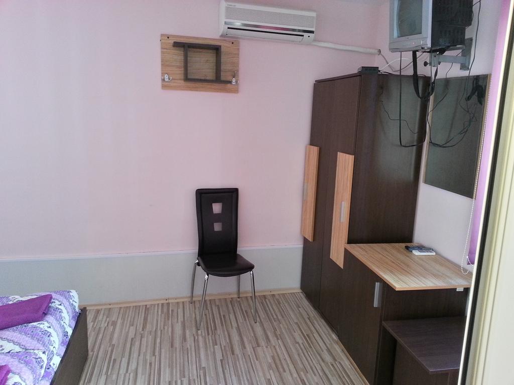Guest House Zora Белоградчик Екстериор снимка