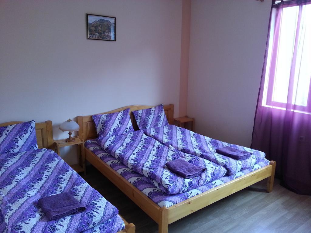 Guest House Zora Белоградчик Екстериор снимка