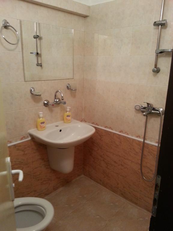 Guest House Zora Белоградчик Екстериор снимка