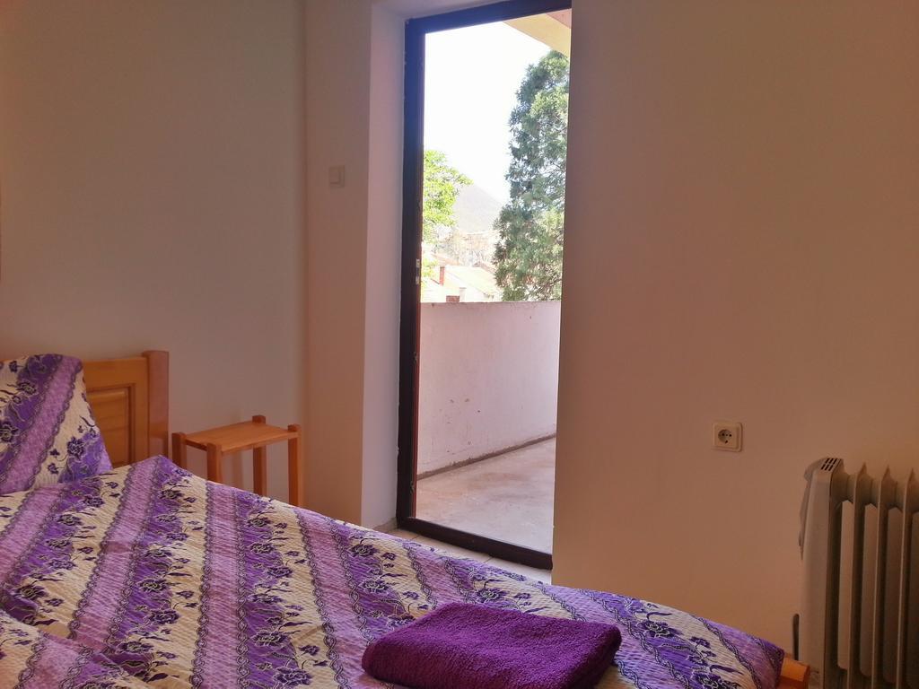 Guest House Zora Белоградчик Екстериор снимка