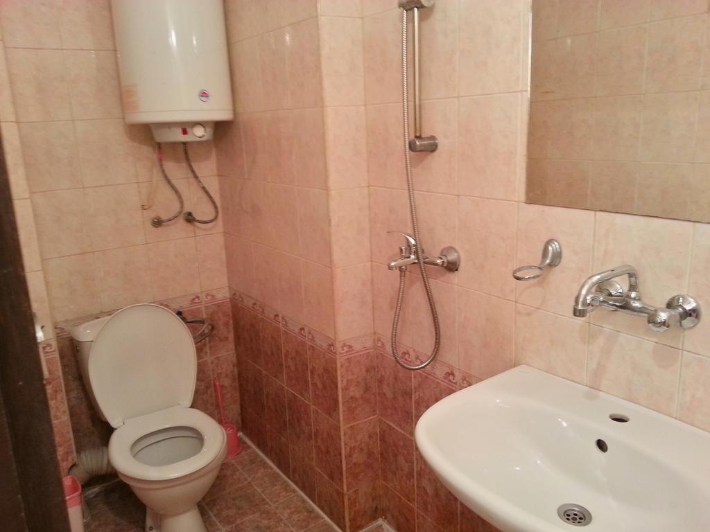 Guest House Zora Белоградчик Екстериор снимка